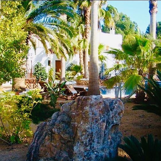 Avaliable santa Eulària Ibiza